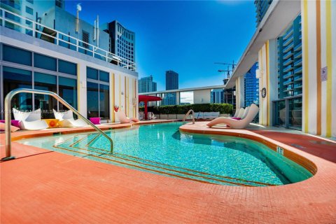 Condominio en venta en Miami, Florida, 50.63 m2 № 1766343 - foto 20