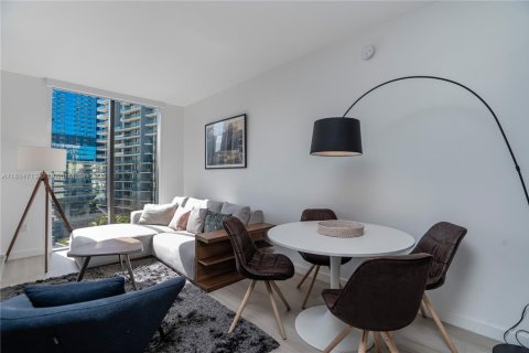 Condominio en venta en Miami, Florida, 50.63 m2 № 1766343 - foto 4