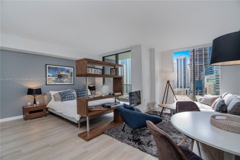 Condominio en venta en Miami, Florida, 50.63 m2 № 1766343 - foto 1