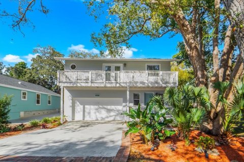 Casa en venta en Palm Harbor, Florida, 3 dormitorios, 170.94 m2 № 2110498 - foto 4