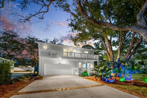 Casa en venta en Palm Harbor, Florida, 3 dormitorios, 170.94 m2 № 2110498 - foto 7