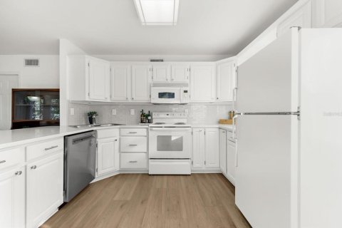 Casa en venta en Palm Harbor, Florida, 3 dormitorios, 170.94 m2 № 2110498 - foto 22
