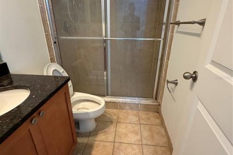 Copropriété à louer à Orlando, Floride: 3 chambres, 102.1 m2 № 2399350 - photo 12