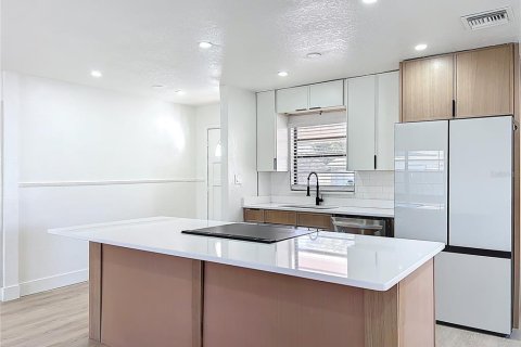 Villa ou maison à louer à Winter Park, Floride: 3 chambres, 164.44 m2 № 2150329 - photo 6
