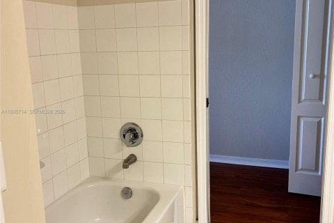 Casa en venta en Palm Beach Gardens, Florida, 2 dormitorios, 130.34 m2 № 1995111 - foto 20