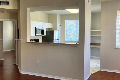 Casa en venta en Palm Beach Gardens, Florida, 2 dormitorios, 130.34 m2 № 1995111 - foto 10