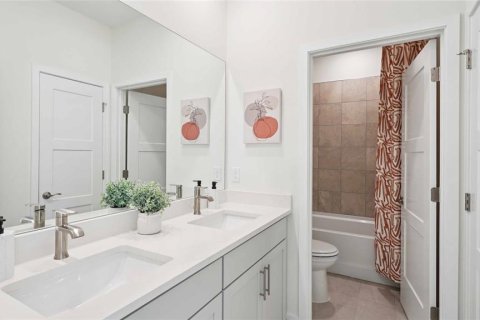 Casa en venta en Weeki Wachee, Florida, 4 dormitorios, 307.79 m2 № 2217434 - foto 29
