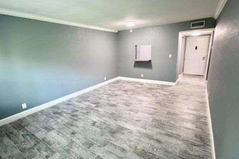 Copropriété à louer à Pompano Beach, Floride: 2 chambres, 88.26 m2 № 2439226 - photo 9