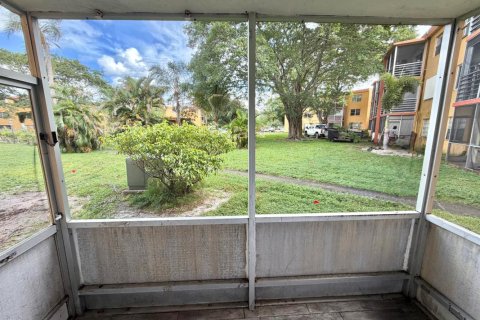 Copropriété à louer à Pompano Beach, Floride: 2 chambres, 88.26 m2 № 2439226 - photo 25