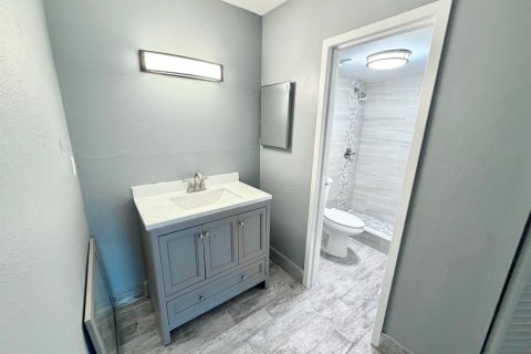 Copropriété à louer à Pompano Beach, Floride: 2 chambres, 88.26 m2 № 2439226 - photo 16