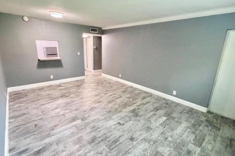 Copropriété à louer à Pompano Beach, Floride: 2 chambres, 88.26 m2 № 2439226 - photo 10