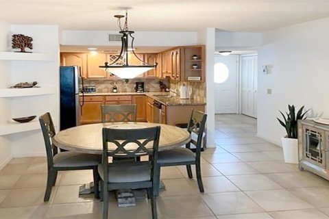 Copropriété à louer à Sarasota, Floride: 2 chambres, 89.09 m2 № 842635 - photo 8