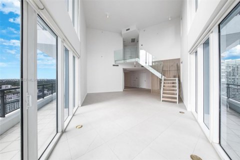 Купить кондоминиум в Майами, Флорида 3 спальни, 224.36м2, № 2145917 - фото 4