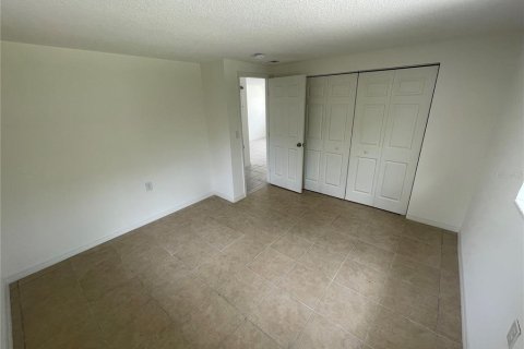 Apartment in New Port Richey, Florida 2 bedrooms, 66.89 sq.m. № 1913054 - photo 12