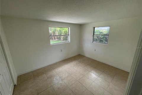 Apartment in New Port Richey, Florida 2 bedrooms, 66.89 sq.m. № 1913054 - photo 11