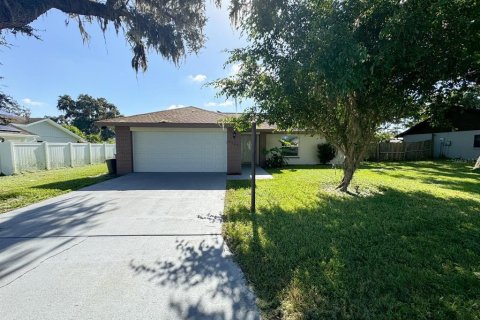 Villa ou maison à vendre à Bradenton, Floride: 3 chambres, 110.18 m2 № 1326917 - photo 2