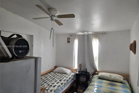 House in Miami, Florida 3 bedrooms, 75.07 sq.m. № 2046708 - photo 14