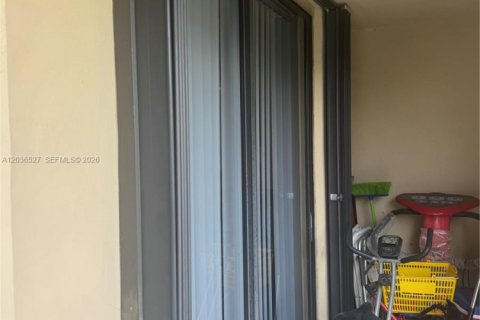 Купить кондоминиум в Майами, Флорида 2 спальни, 95.69м2, № 2084459 - фото 29