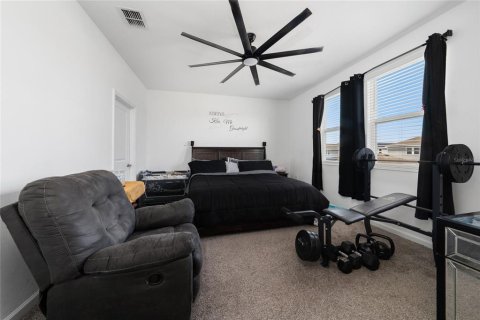 House in Kissimmee, Florida 4 bedrooms, 189.89 sq.m. № 2314766 - photo 19