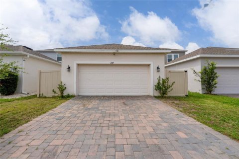 House in Kissimmee, Florida 4 bedrooms, 189.89 sq.m. № 2314766 - photo 29
