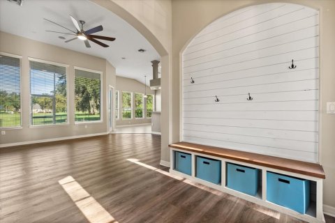 Casa en venta en Sorrento, Florida, 4 dormitorios, 214.6 m2 № 1884453 - foto 3