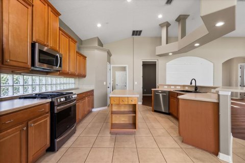 Casa en venta en Sorrento, Florida, 4 dormitorios, 214.6 m2 № 1884453 - foto 11