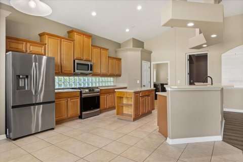 Casa en venta en Sorrento, Florida, 4 dormitorios, 214.6 m2 № 1884453 - foto 6