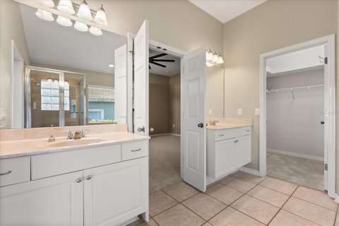 Casa en venta en Sorrento, Florida, 4 dormitorios, 214.6 m2 № 1884453 - foto 22