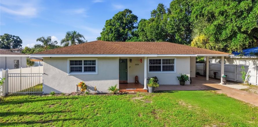 Villa ou maison à Tampa, Floride 3 chambres, 168.99 m2 № 2208971