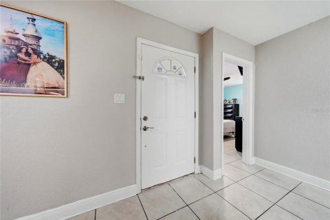Villa ou maison à vendre à Tampa, Floride: 3 chambres, 168.99 m2 № 2208971 - photo 7