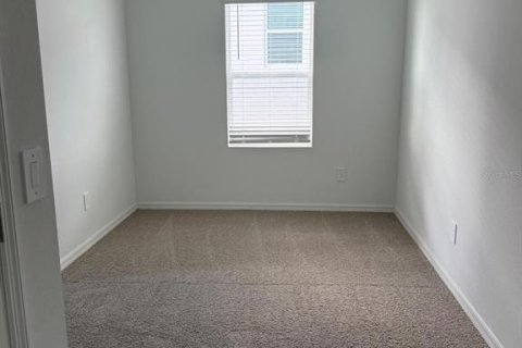 Townhouse in Davenport, Florida 3 bedrooms, 160.16 sq.m. № 2379045 - photo 18