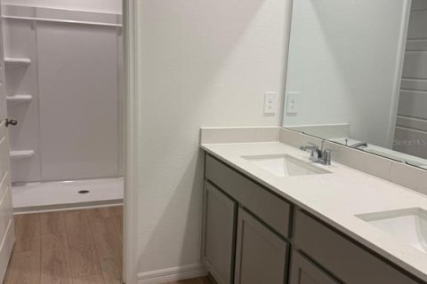 Townhouse in Davenport, Florida 3 bedrooms, 160.16 sq.m. № 2379045 - photo 21