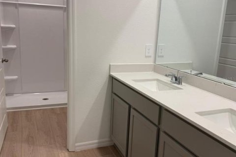 Townhouse in Davenport, Florida 3 bedrooms, 160.16 sq.m. № 2379045 - photo 20