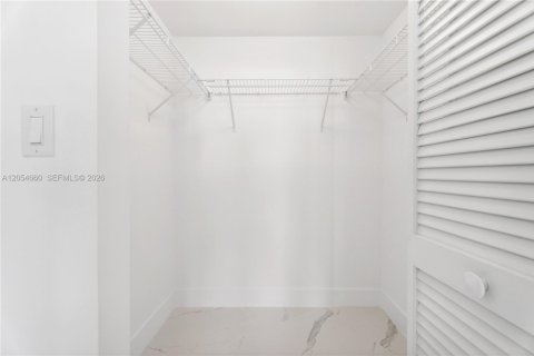Купить кондоминиум в Авентура, Флорида 1 спальня, 79.9м2, № 2152428 - фото 9