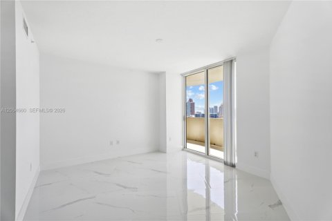 Купить кондоминиум в Авентура, Флорида 1 спальня, 79.9м2, № 2152428 - фото 7