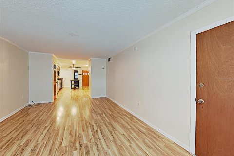 Appartement à louer à Winter Park, Floride: 2 chambres, 92.53 m2 № 1844986 - photo 3