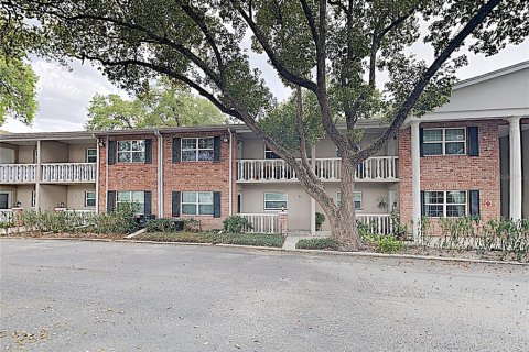 Appartement à louer à Winter Park, Floride: 2 chambres, 92.53 m2 № 1844986 - photo 1