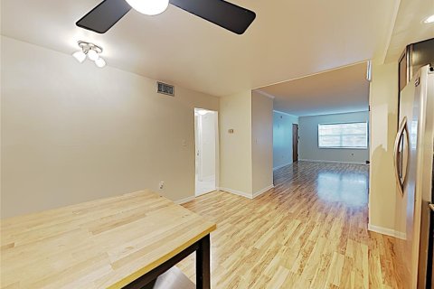 Appartement à louer à Winter Park, Floride: 2 chambres, 92.53 m2 № 1844986 - photo 7