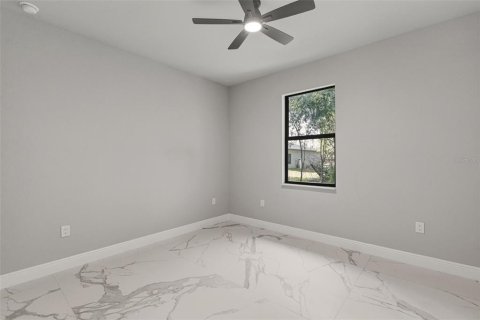 Villa ou maison à vendre à North Port, Floride: 4 chambres, 153.29 m2 № 2151476 - photo 26
