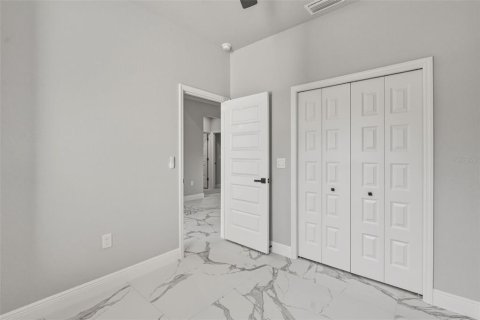 Villa ou maison à vendre à North Port, Floride: 4 chambres, 153.29 m2 № 2151476 - photo 28