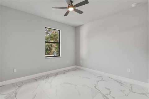 Villa ou maison à vendre à North Port, Floride: 4 chambres, 153.29 m2 № 2151476 - photo 24