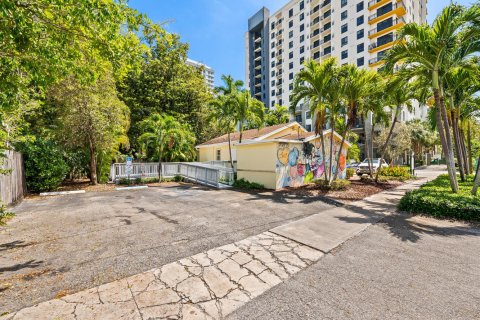 Immobilier commercial à vendre à Fort Lauderdale, Floride № 2179119 - photo 15
