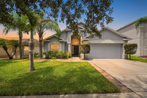 Casa en Riverview, Florida 4 dormitorios, 179.49 m2 № 2377967