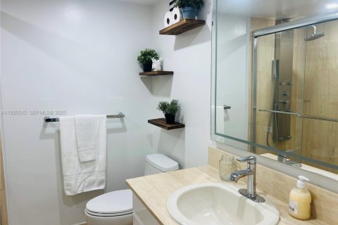 Снять в аренду кондоминиум в Майами-Бич, Флорида 2 спальни, 89.19м2, № 2034838 - фото 11