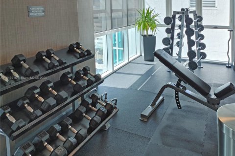 Condominio en venta en Miami, Florida, 1 dormitorio, 58.34 m2 № 1774578 - foto 19