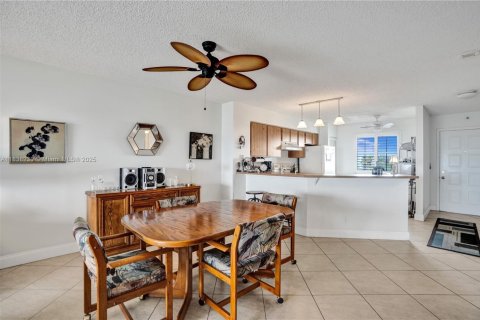 Condo in Pompano Beach, Florida, 2 bedrooms  № 1939417 - photo 18