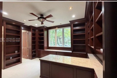 Villa ou maison à louer à Coral Gables, Floride: 5 chambres, 537.25 m2 № 2055603 - photo 7