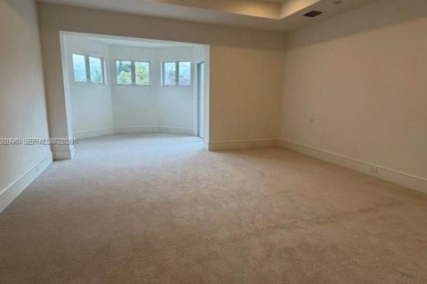 Villa ou maison à louer à Coral Gables, Floride: 5 chambres, 537.25 m2 № 2055603 - photo 9