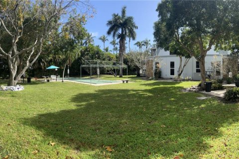 Condo in Hallandale Beach, Florida, 2 bedrooms № 1959963 - photo 20