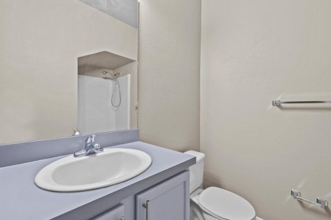 Adosado en alquiler en Clermont, Florida, 3 dormitorios, 139.63 m2 № 1855585 - foto 12